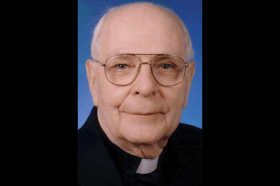 Father Francis Schemel, Jesuit who taught at Loyola, dies after 60 years as a priest