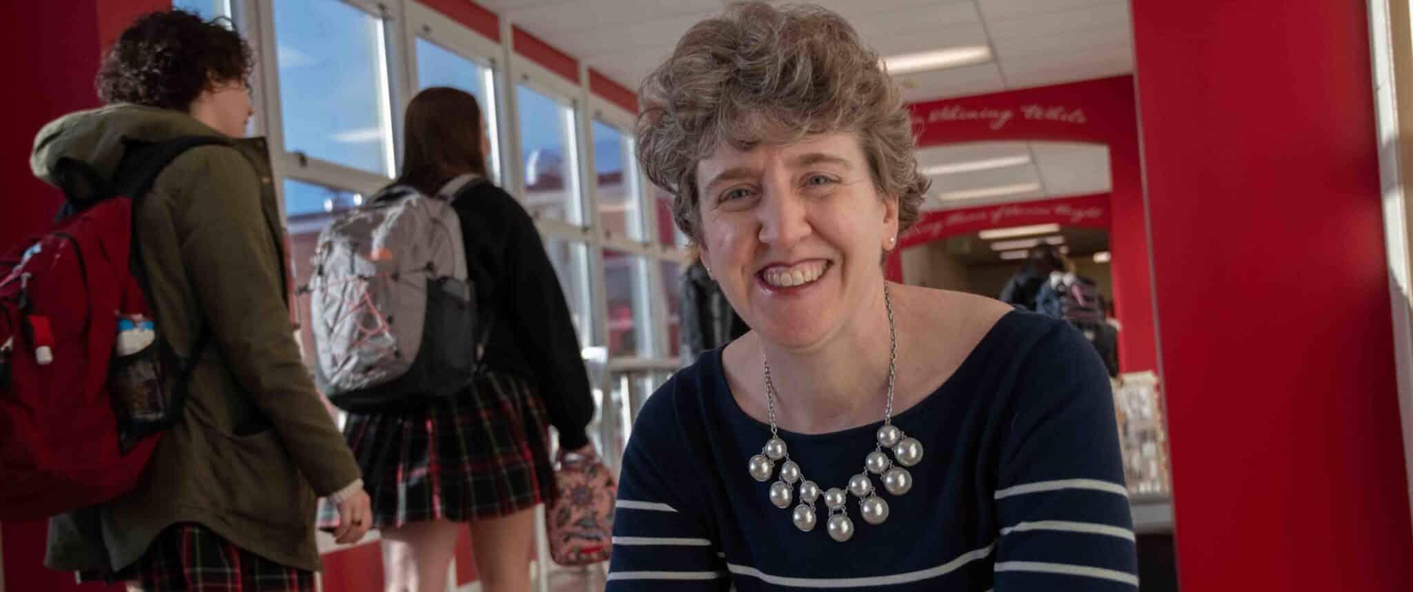 Mercy High School alumna lives her Catholic faith by teaching others