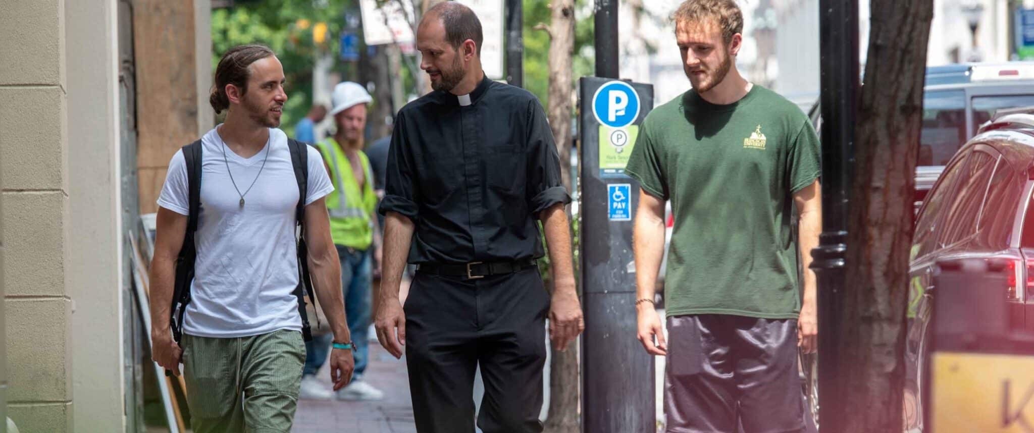 Basilica missionaries bringing Jesus to city streets