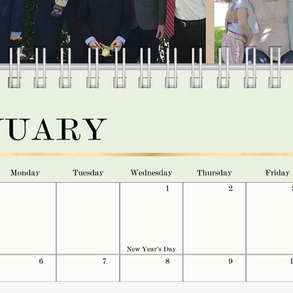 ’Tis the season to make a photo calendar