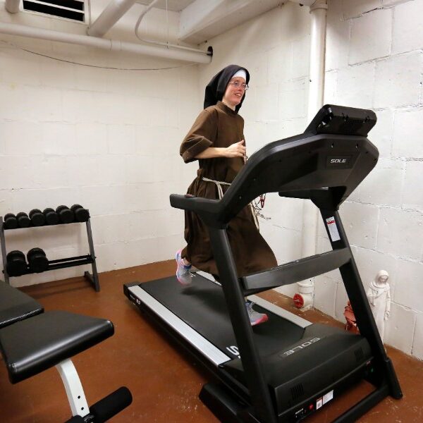 Franciscan aims to break treadmill marathon record, raise money for outreach