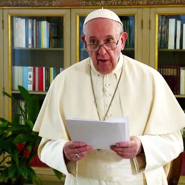 Pope to U.N.: Respect for each human life is essential for peace, equality