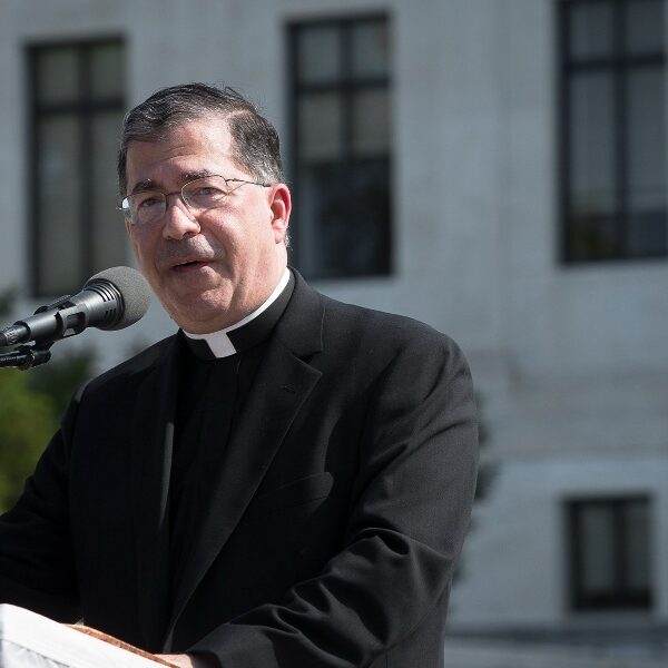 Rome university reverses decision to honor priest’s pro-life work