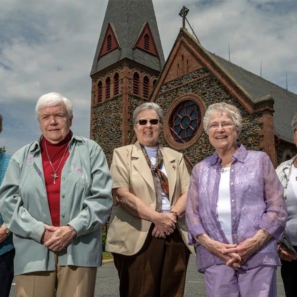 With convent closing, Franciscan Sisters bid goodbye to Bradshaw parish