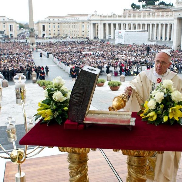 Scholar discounts new claim St. Peter’s remains may be in forgotten tomb