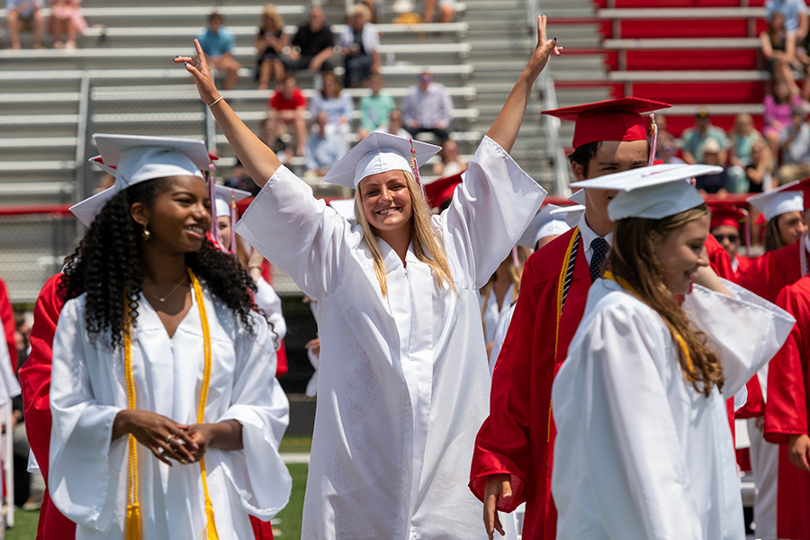 more-than-2-260-students-graduate-from-catholic-high-schools-in