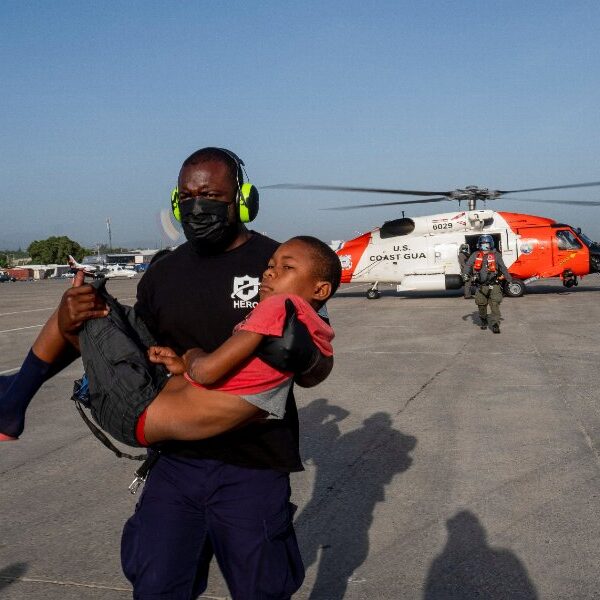 U.S. missionary nuns fly home after quake to organize shipment to Haiti