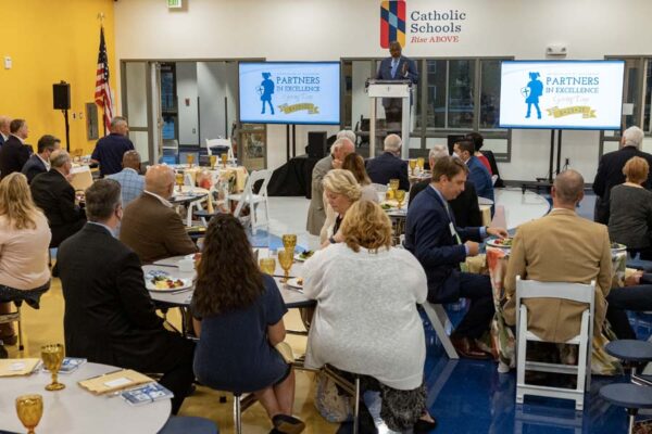 Tim Tooten of WBAL-TV 11 emcees the Archdiocese of Baltimore Department of Catholic School’s Partnership in Excellence (PIE) 2021 Back-to-School Breakfast