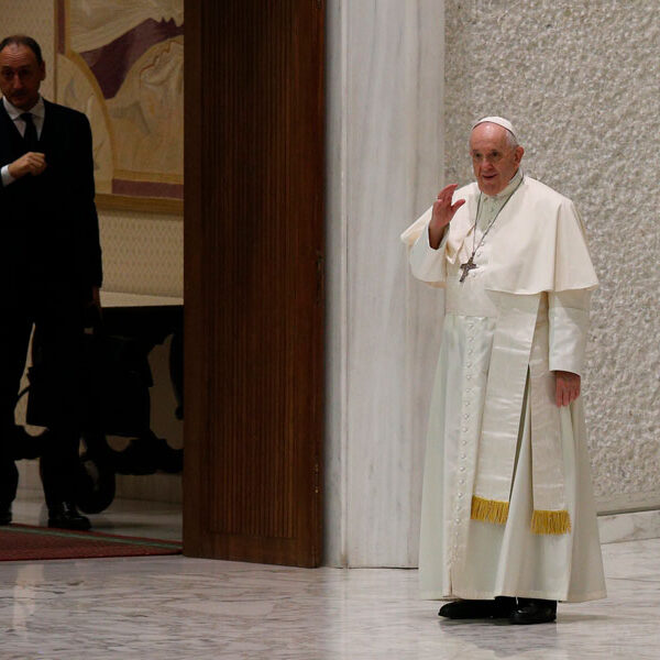 Look in the mirror before correcting others’ mistakes, pope says