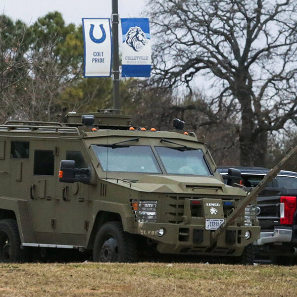 Nearby Texas Catholic church reaches out during hostage crisis at synagogue