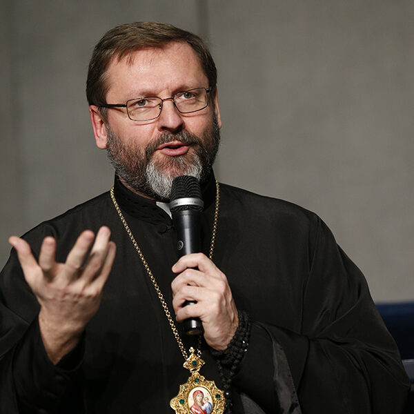 Ukrainian archbishop assures people that God is with them