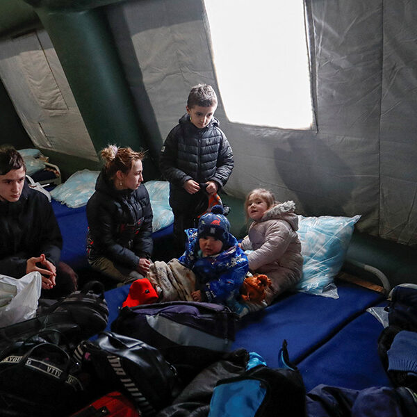 CRS leader concerned by growing needs of refugees fleeing Ukraine