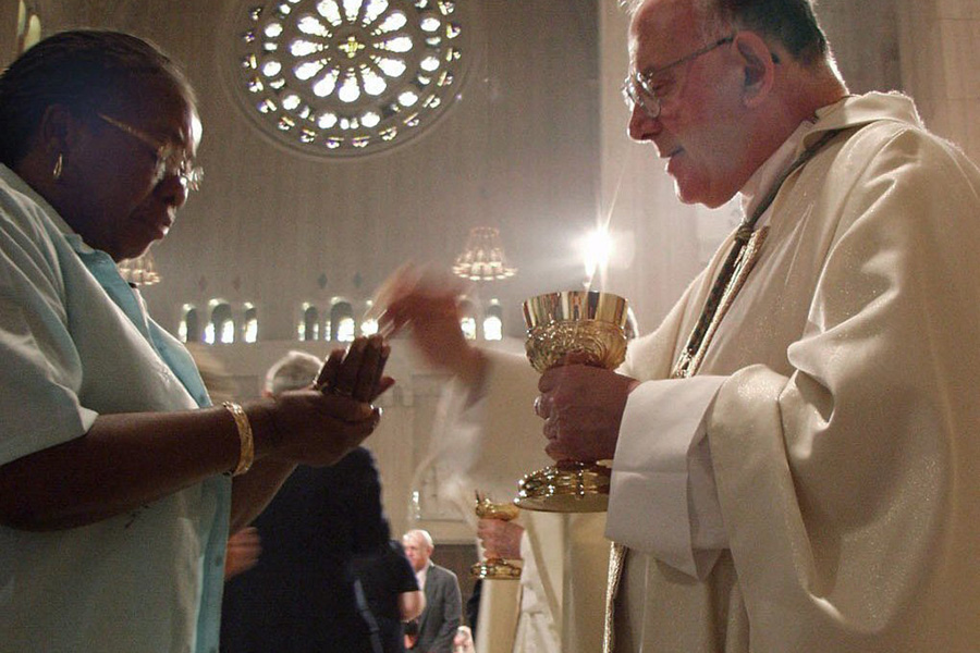 Eucharistic Revival Called 'a Movement' That Gets To Core Of Catholic ...