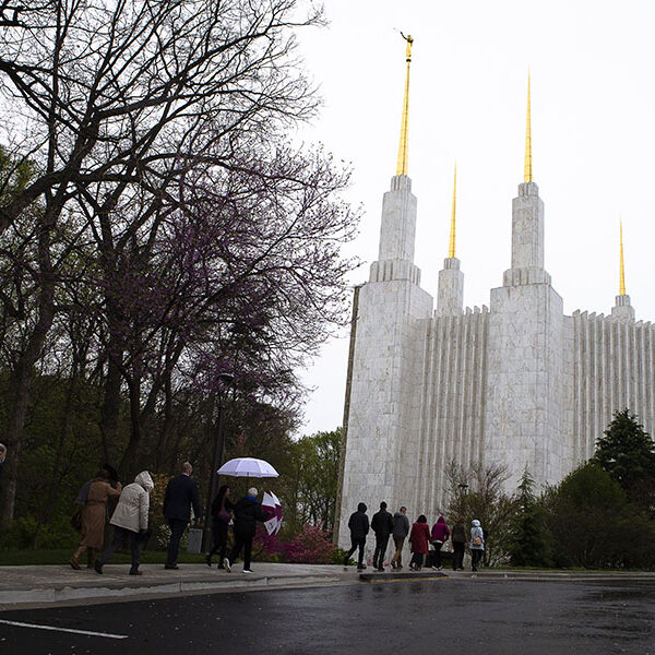 Latter-day Saints temple near D.C. opening doors briefly for tours