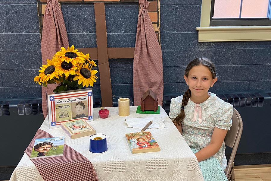 Golden Apple: Nisswa Elementary Puts on Wax Museum of Historical Heroes