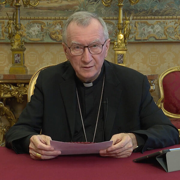 Cardinal Parolin launches Catholic app for military personnel