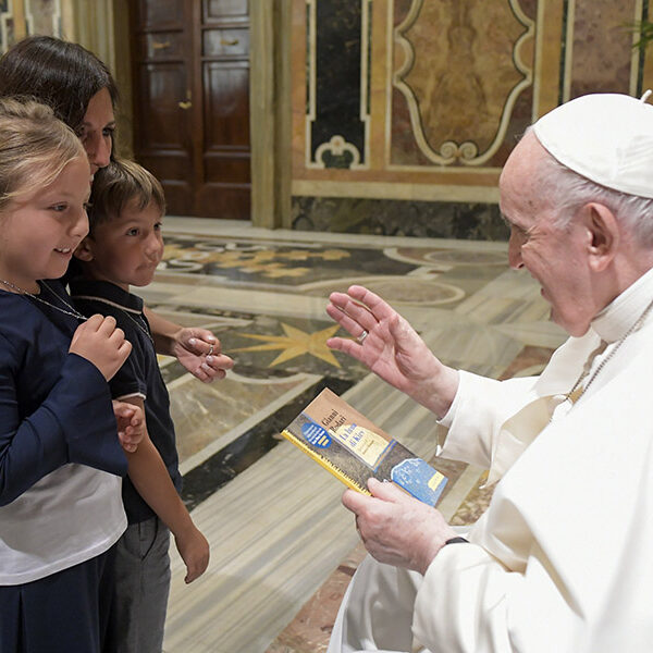 Health care must be accessible to all, not select few, pope says