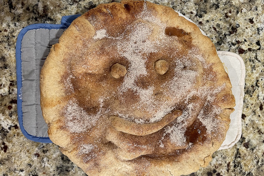 A smiling pie, a summer time reward, self-checkouts, and extra (7 Fast Takes)