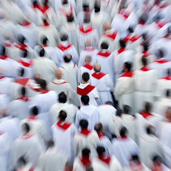 Pope encourages Catholic-Pentecostal dialogue