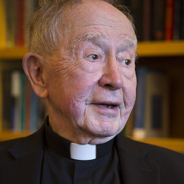 Jesuit Father John O’Malley, church historian, teacher, author, dies at 95