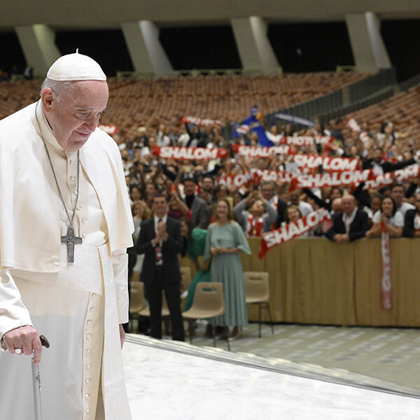 Pope encourages young Catholics to use ‘creative courage’ to evangelize