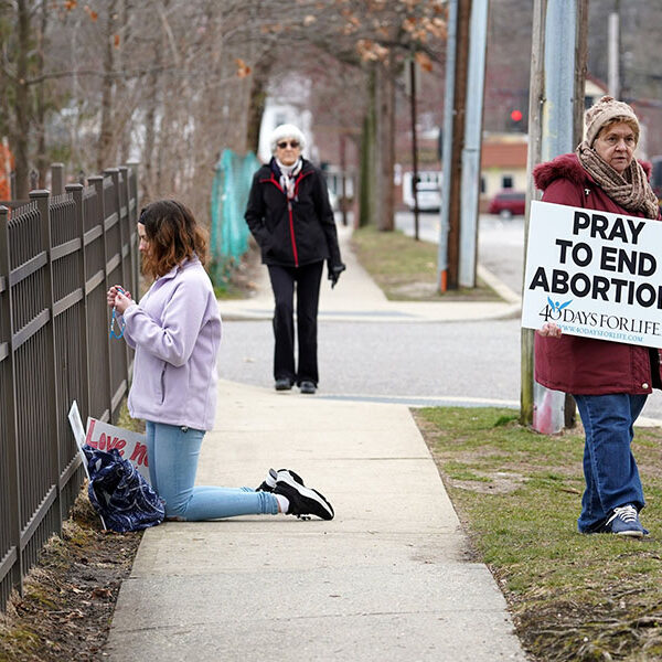 Four recognized for their work in the pro-life movement