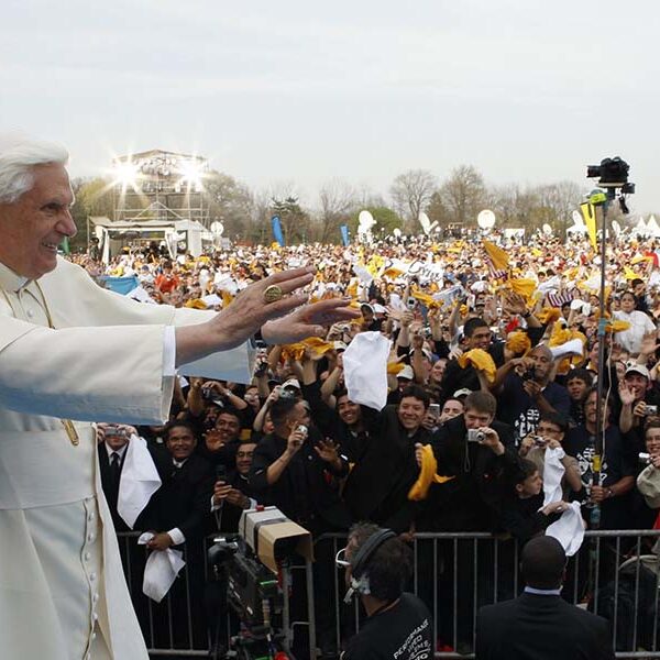 Pope Benedict’s 2008 U.S. visit a whirlwind with timely, pointed messages