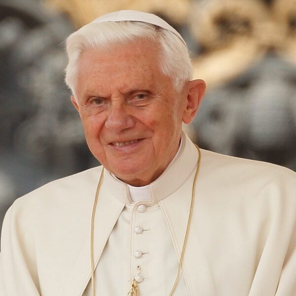Archbishop Lori responds to death of Pope Emeritus Benedict XVI, announces special Mass