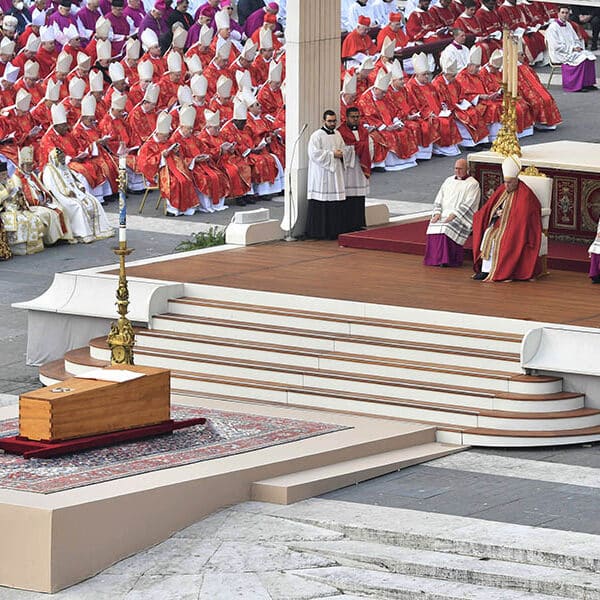 Archbishop Lori call’s Pope Benedict’s funeral ‘noble simplicity’