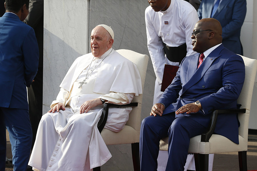 Pope preaches peace, cooperation, resilience to a Congo ‘gasping for breath’