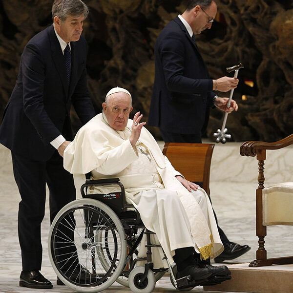 Pope remembers predecessor as a ‘great teacher of catechesis’