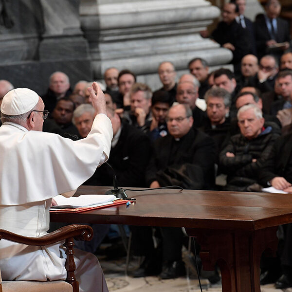 Pope reorganizes Rome vicariate to be more collegial, accountable