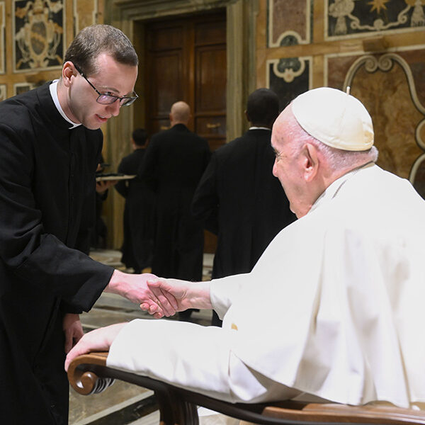 Faith is a call to service and mission, pope tells U.S. seminarians