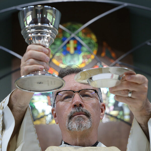 National Eucharistic Revival aims to form disciples on mission with new Easter series