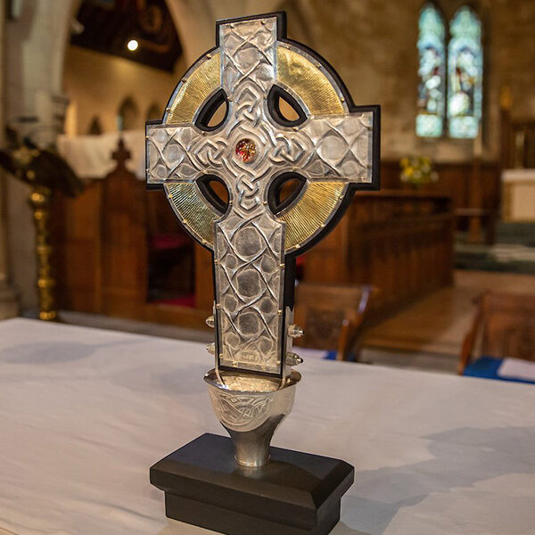 Vatican sends relic of true cross to Britain’s King Charles