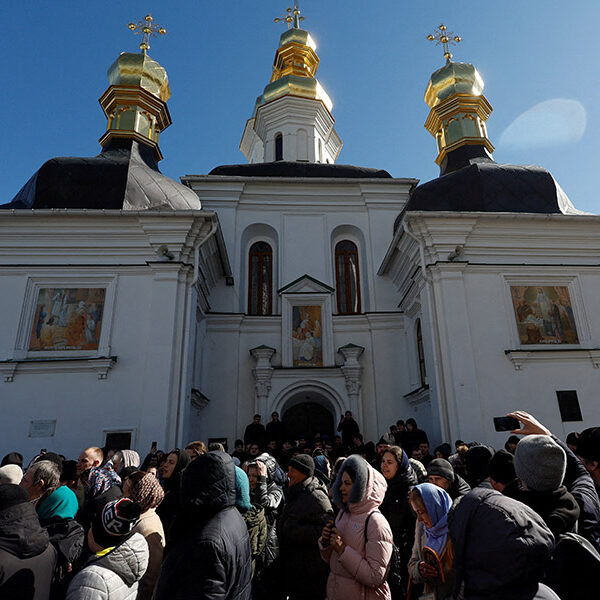 Easter conflict avoided at disputed Christian center in Ukraine, but tensions remain