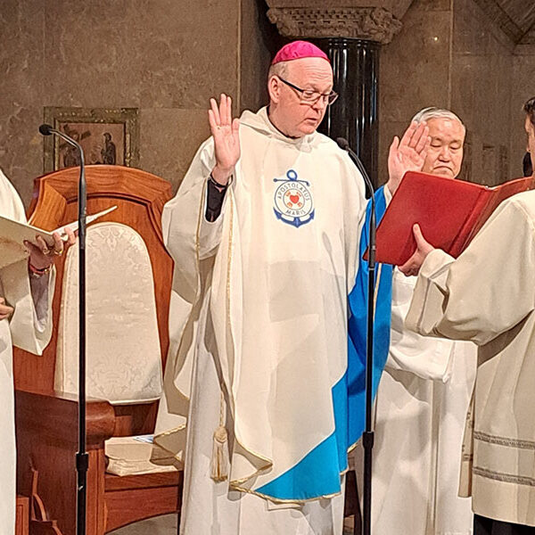 Mass celebrated in memory of mariners lost at sea, other seafarers and their families