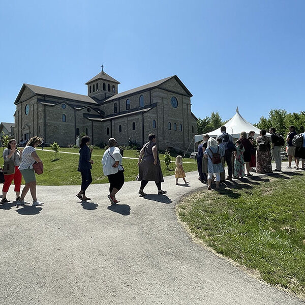 Thousands flock to Missouri for ‘electrifying’ visit to former Baltimore nun’s apparently incorrupt body