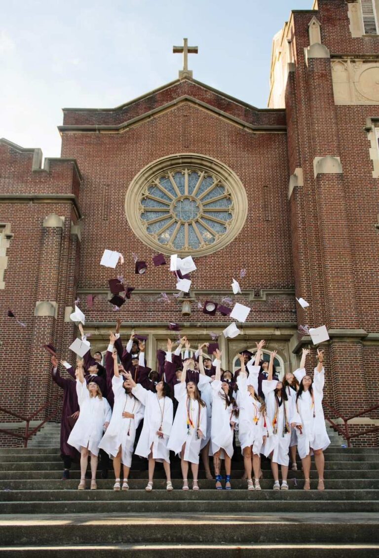 More than 2,200 seniors graduate from Catholic schools in Archdiocese ...