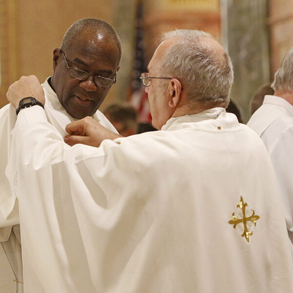 Survey: permanent deacon numbers in U.S. expected ‘to remain stable’ but continue slow decline