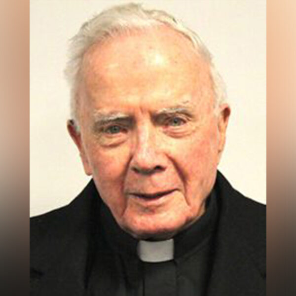 Jesuit Father Gelson, former St. Ignatius pastor, dies at 94