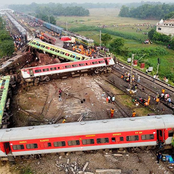 Pope prays for Indian train crash victims during Angelus