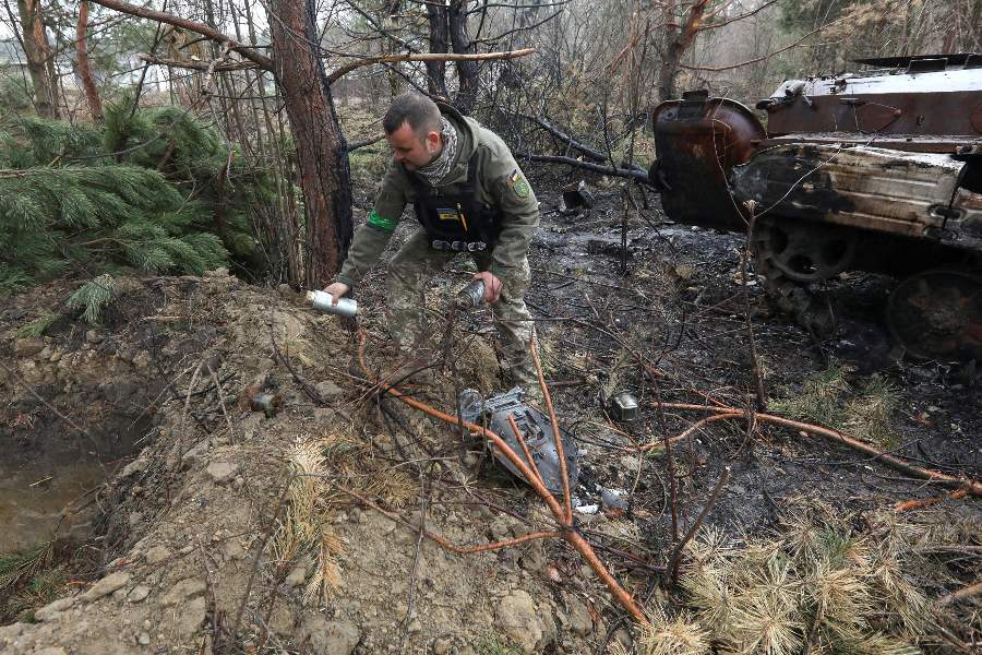 U.S. to provide Ukraine cluster munitions opposed by the church as ...