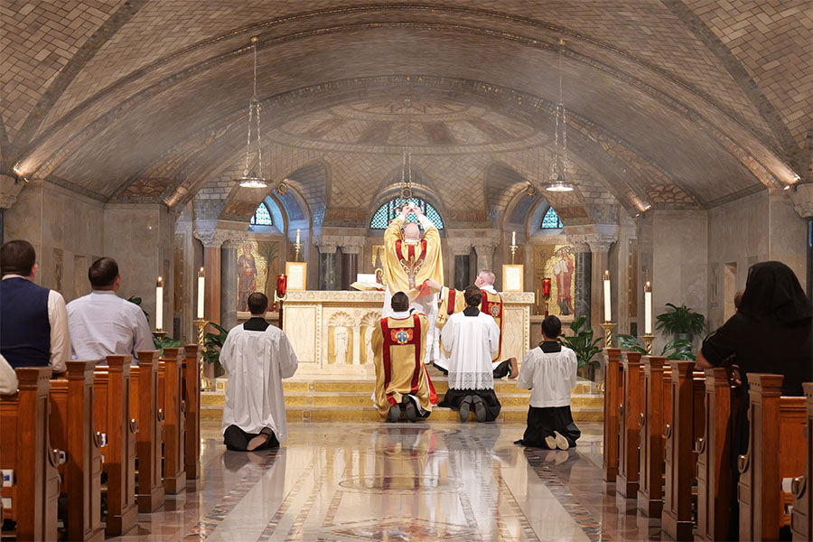 Ordinariate Solemn Mass honors Newman's legacy at national shrine in ...