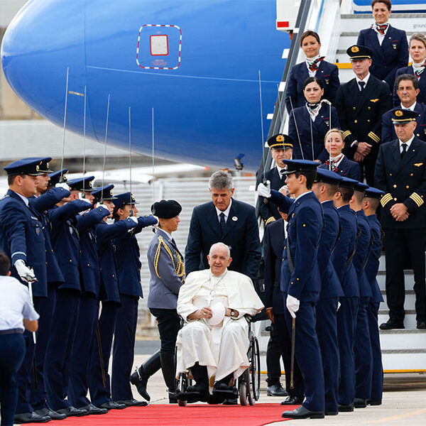 In Portugal for WYD, pope urges Europe to recover its ‘youthful heart’