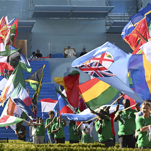 Pope to young people at WYD: God calls your authentic, not virtual, self