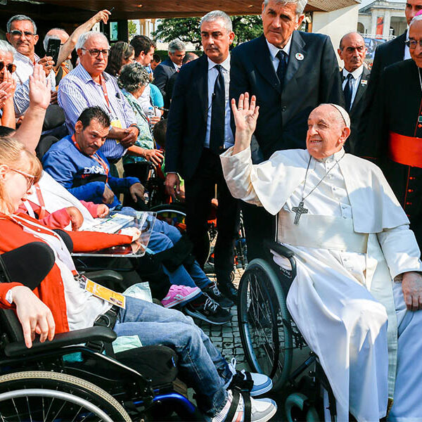 Pope calls for new Marian devotion at Fátima: ‘Our Lady in a Hurry’