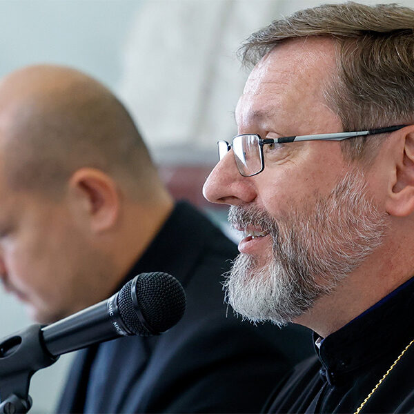 Convincing people of pope’s support tough, head of Ukrainian church says