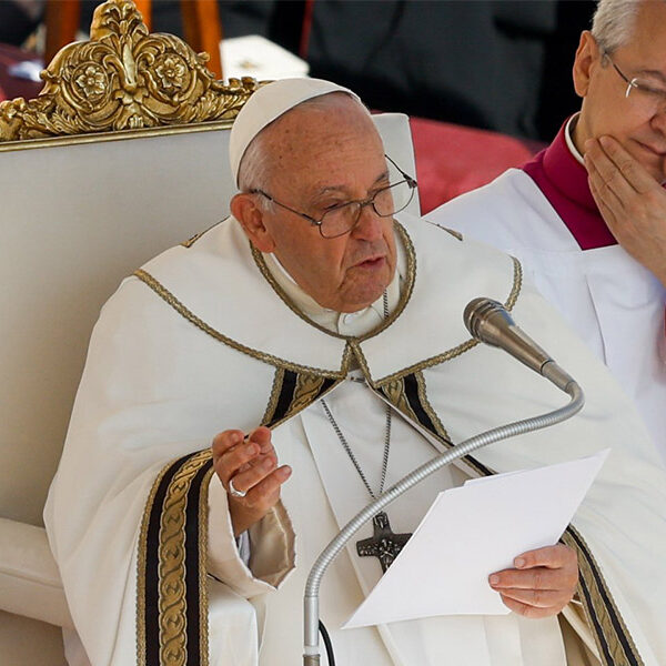 Pope gives Curia assignments to new cardinals