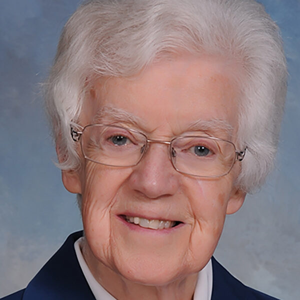 Sister Imelda Dooley, who taught at Mount Carmel and St. Joseph, dies at 91